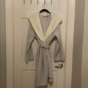 Victoria Secret Fleece Hooded Robe